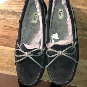 UGG shoes, men’s size,10